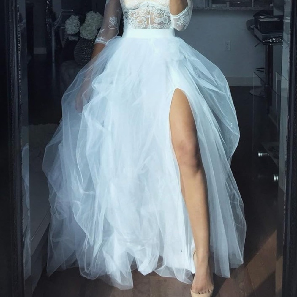Halloween- Tule Skirt great for bride or fairy costume!